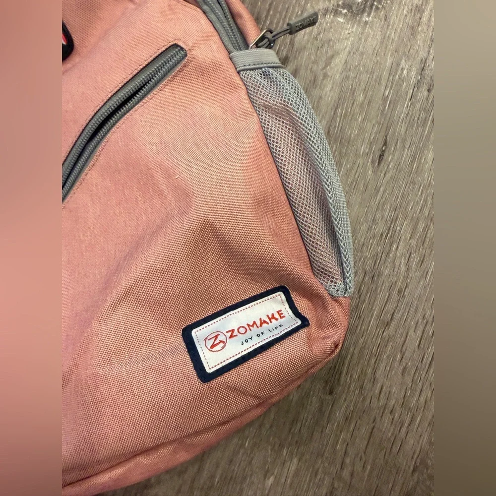 Like new!! Zomake sling crossbody bag